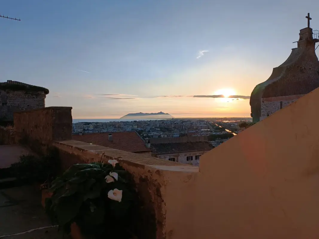 La Casetta nelle Mura - Vista Panoramica al Tramonto